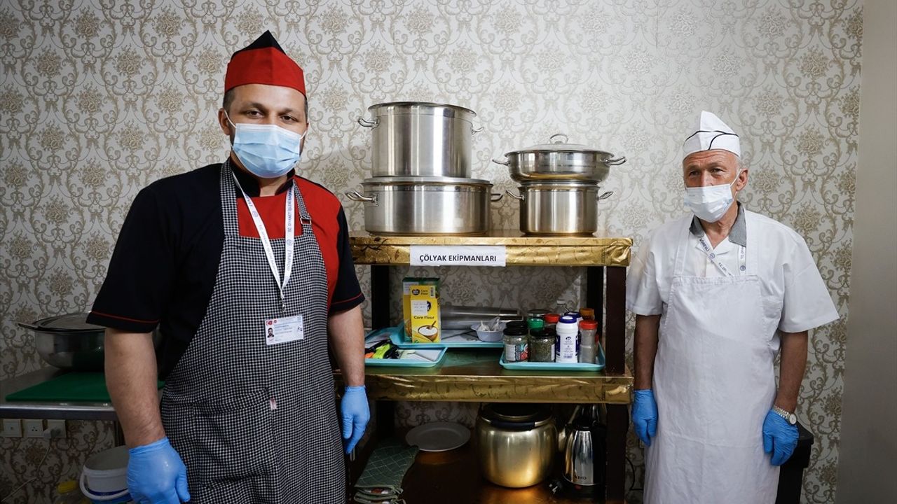 Diyanet İşleri Başkanı Erbaş, Mekke'de Hac Organizasyonunu İnceledi