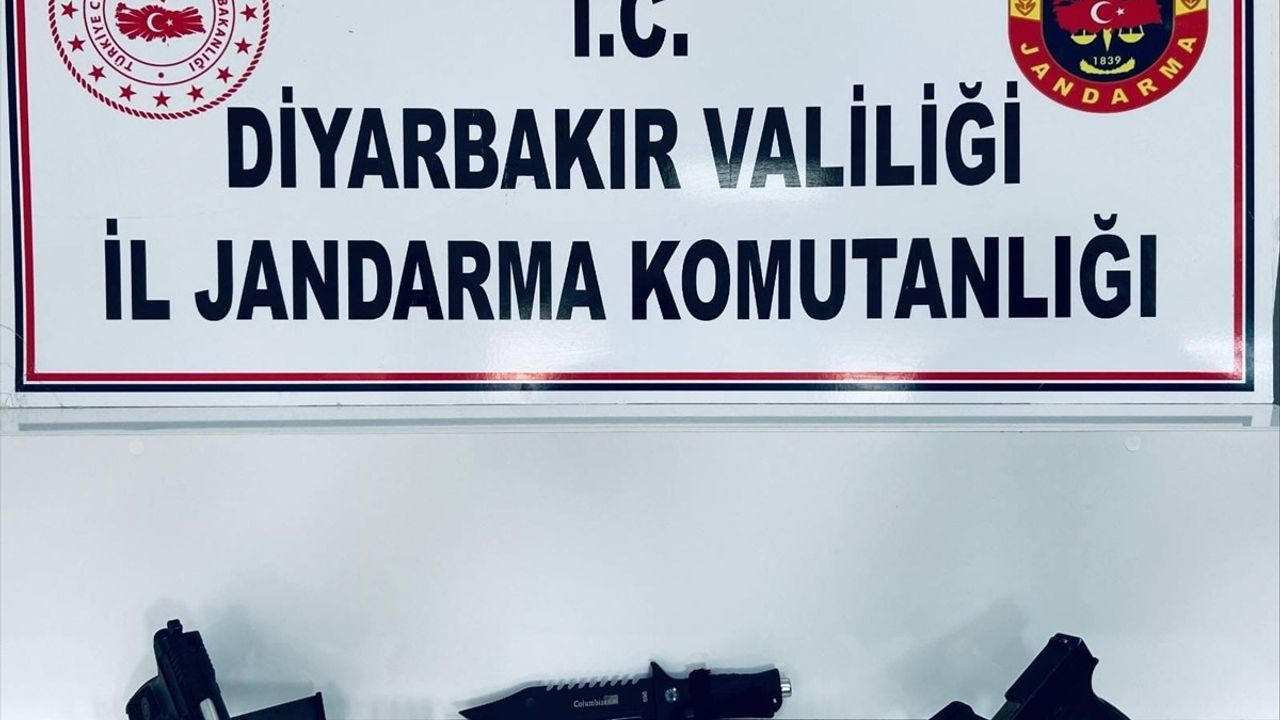 Diyarbakır'da İş Yerlerini Kundaklayan Üç Şüpheli Yakalandı