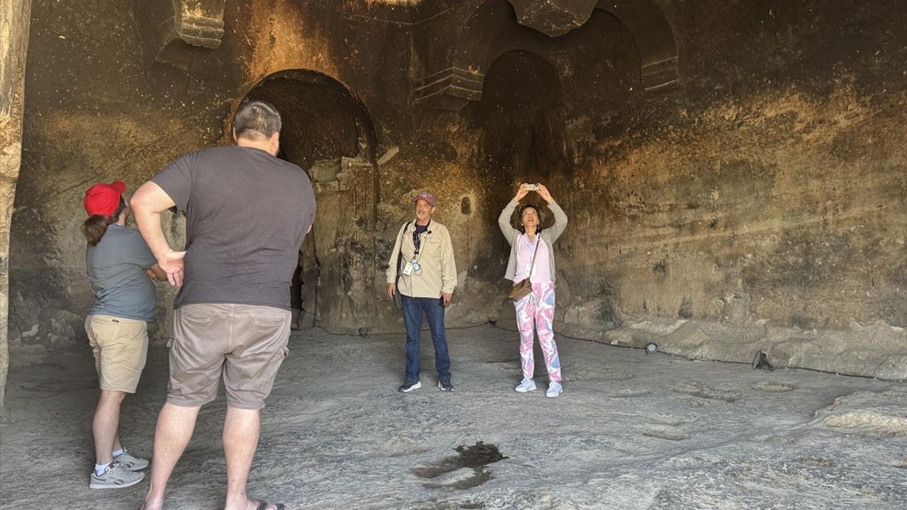 Dünyanın 100 Ülkesinden Seyahat Acenteleri Afyonkarahisar'ı Ziyaret Etti