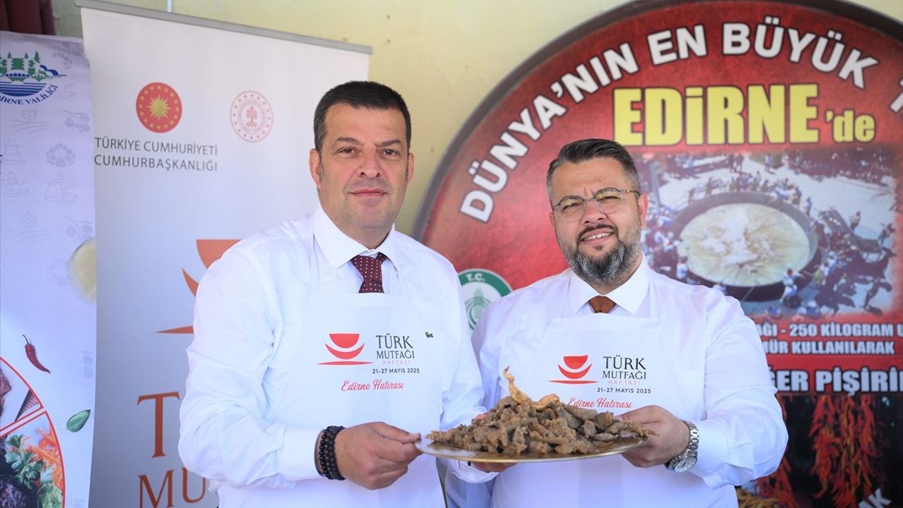 Edirne'de Türk Mutfağı Haftası'nda Coğrafi İşaretli Tava Ciğer Tanıtıldı