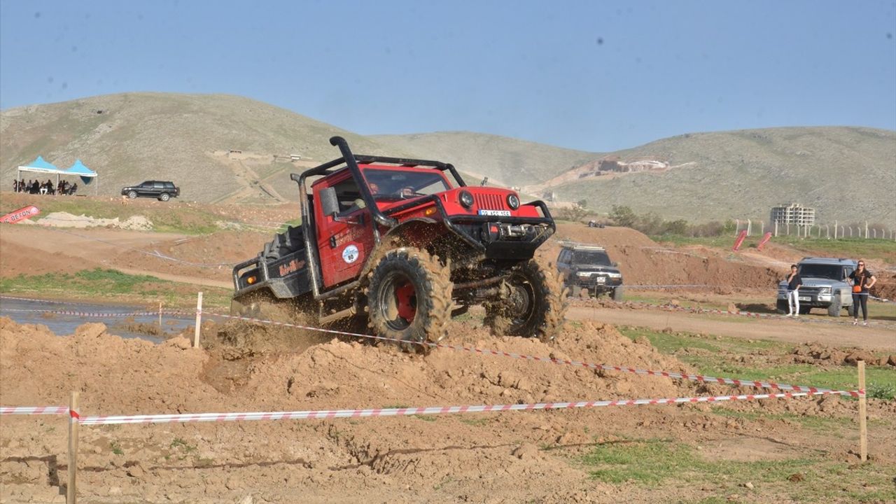 Elbistan'da Off-Road Şenlikleri Deprem Şehitleri İçin Düzenlendi