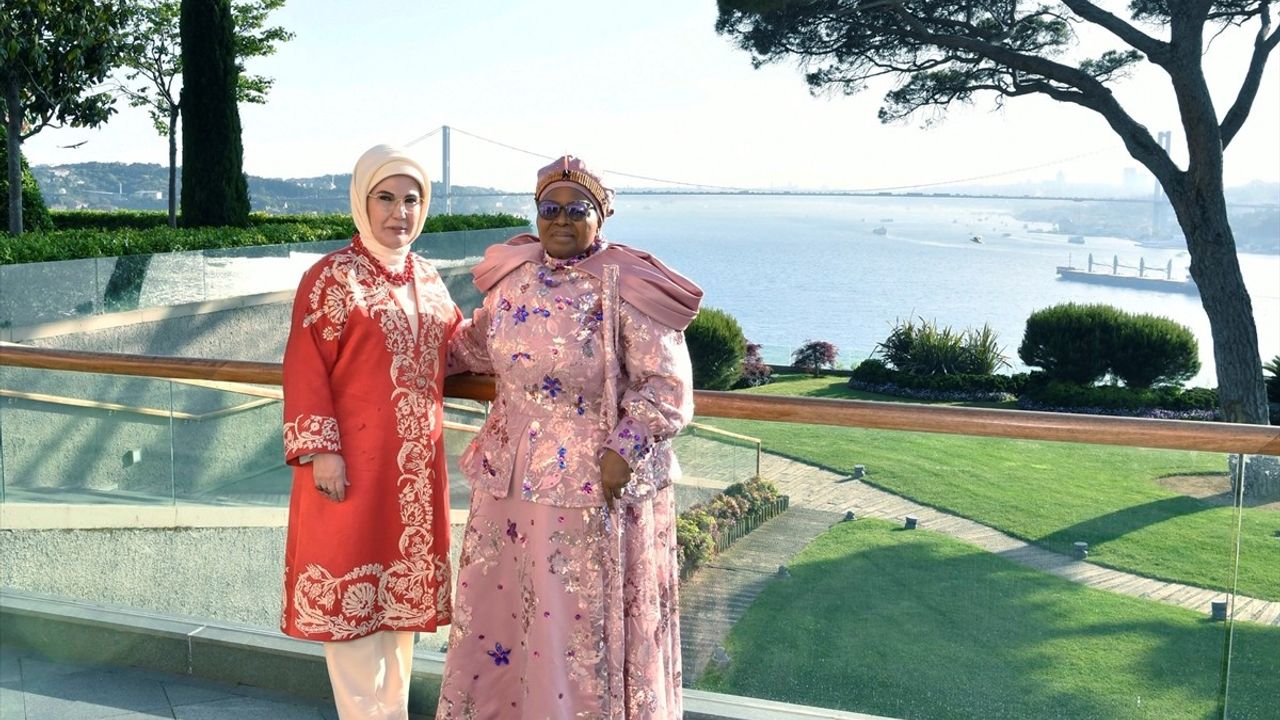 Emine Erdoğan, Esvatini Ana Kraliçesi Ntfombi Tfwala ile Görüştü