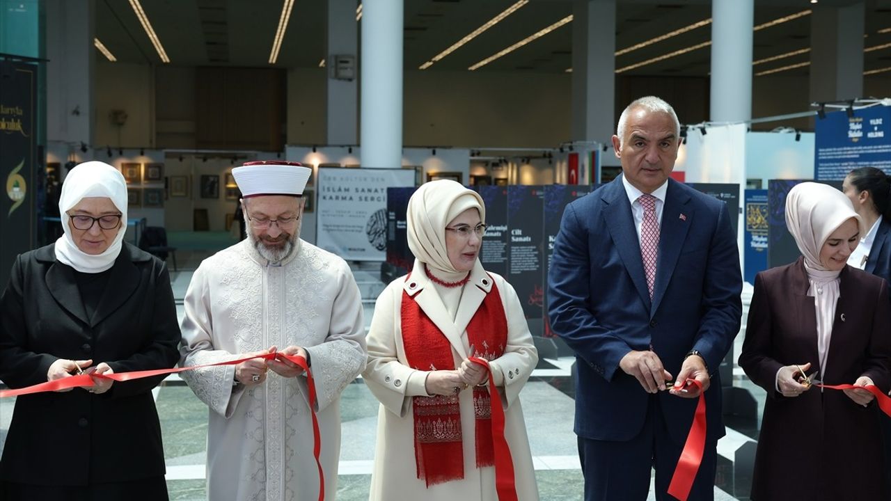 Emine Erdoğan, Uluslararası İslam Sanatları Fuarı'nda Açılış Konuşması Yaptı