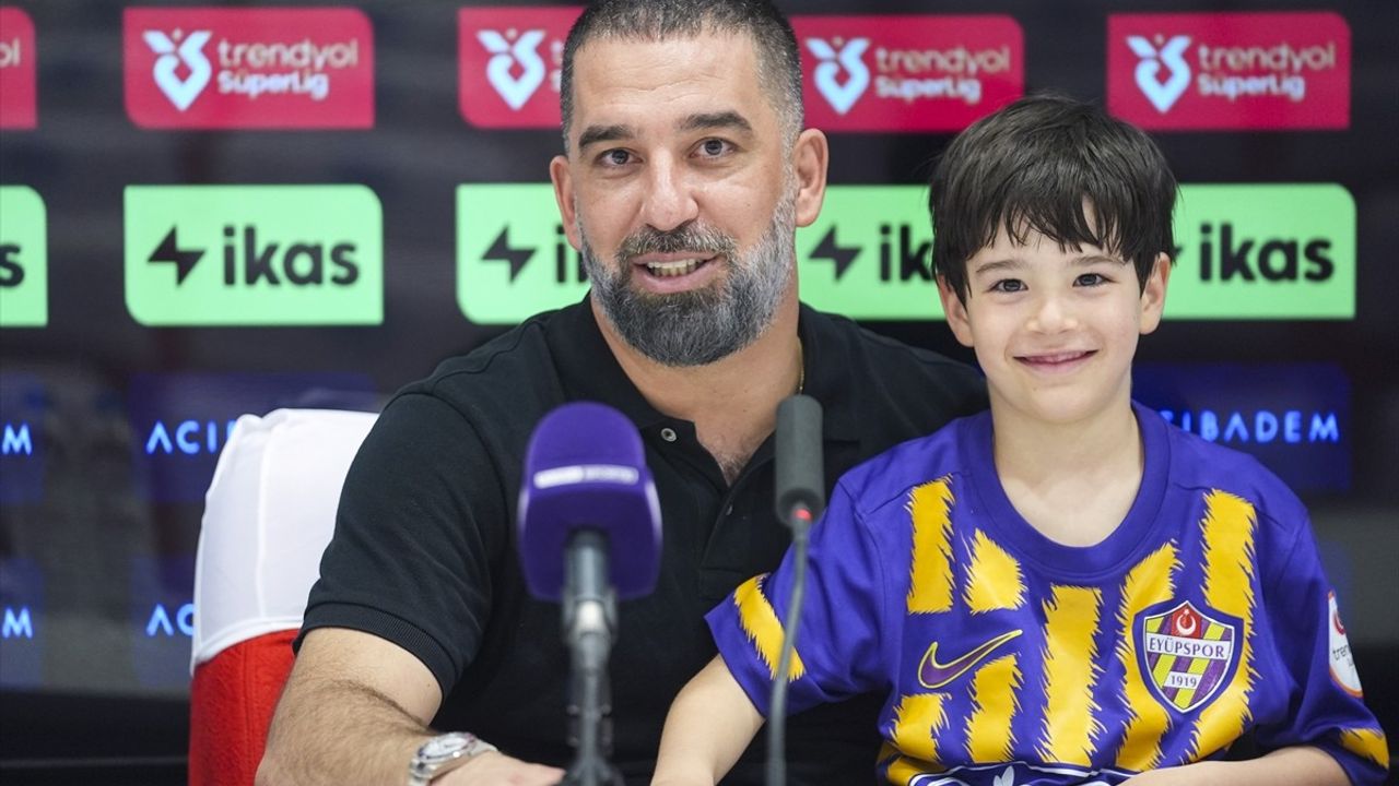 Emre Belözoğlu: Antalyaspor'un Geleceği İçin Taleplerim Var
