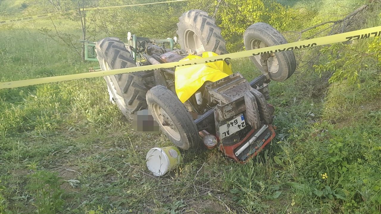 Erzincan'da Traaktör Devrildi: Sürücü Hayatını Kaybetti