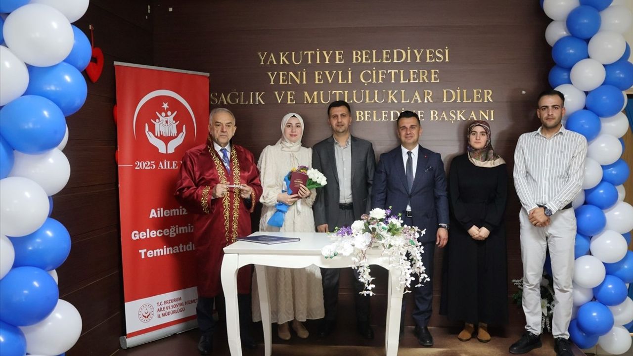 Erzurum'da 5.5.2025’te 25 Çiftin Nikahı Kıyıldı