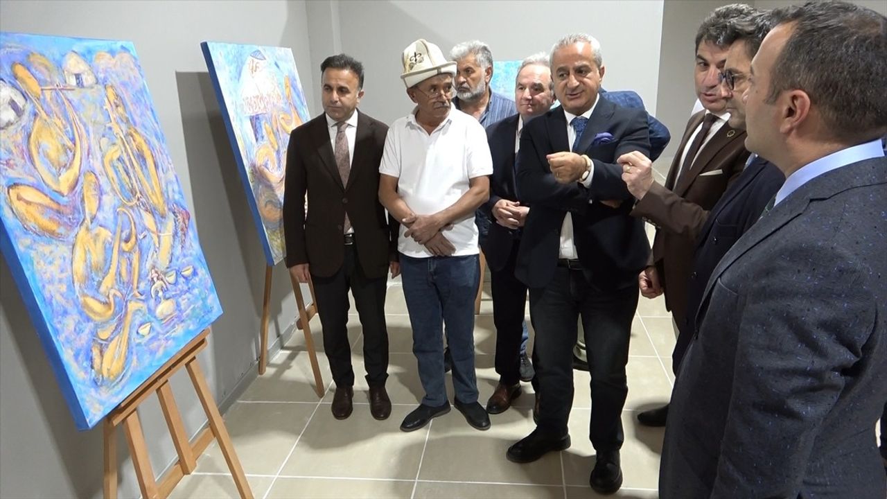 Erzurum'da 8. Çoruh Plastik Sanatlar Çalıştayı'nda Sergi Açıldı