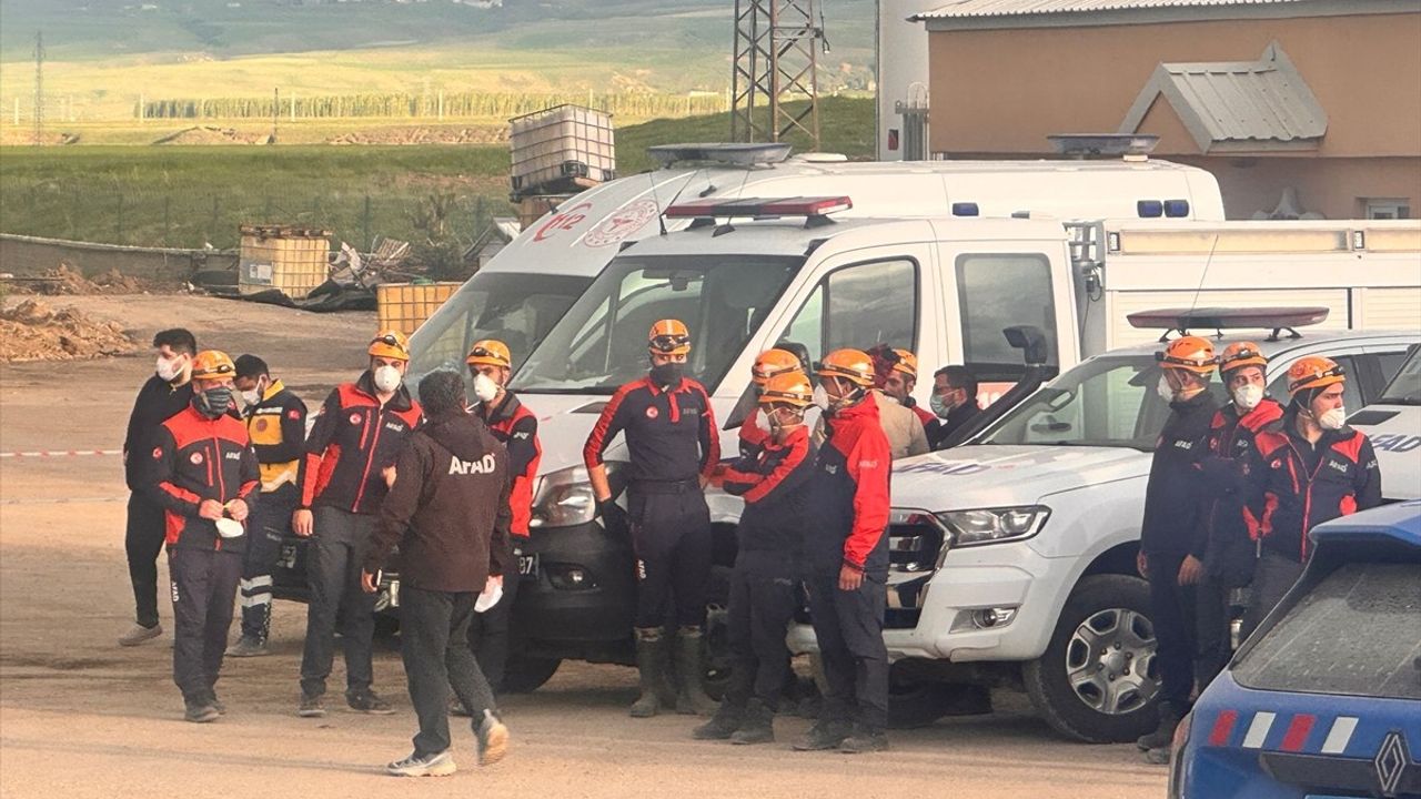 Erzurum'da Asfalt Üretim Tesisindeki Patlama: 1 Ölü, 1 Yaralı