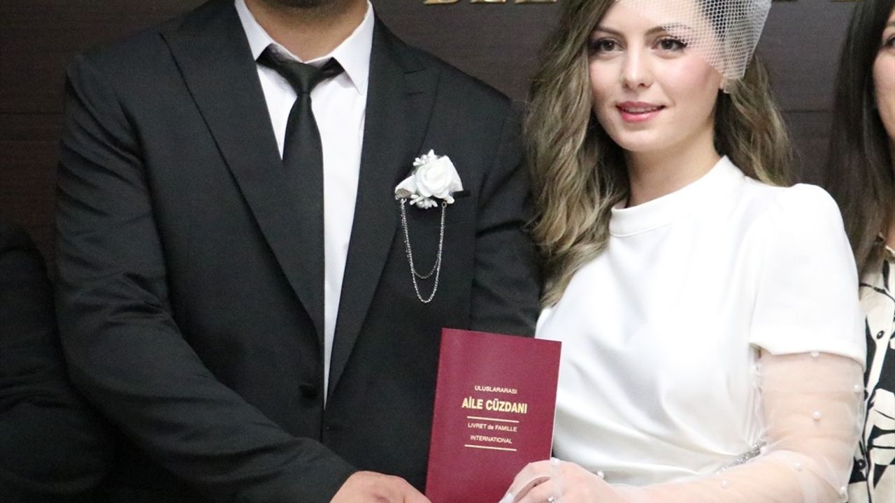 Erzurum'da Çiftler 25 Mayıs 2025'te Nikahlarını Kıydırdı
