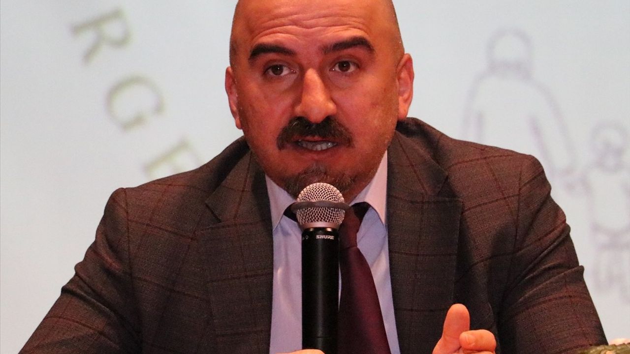 Erzurum'da Psikoloji Zirvesi 'Çocuk Hakları ve Toplum Sağlığı' Temasıyla Tamamlandı