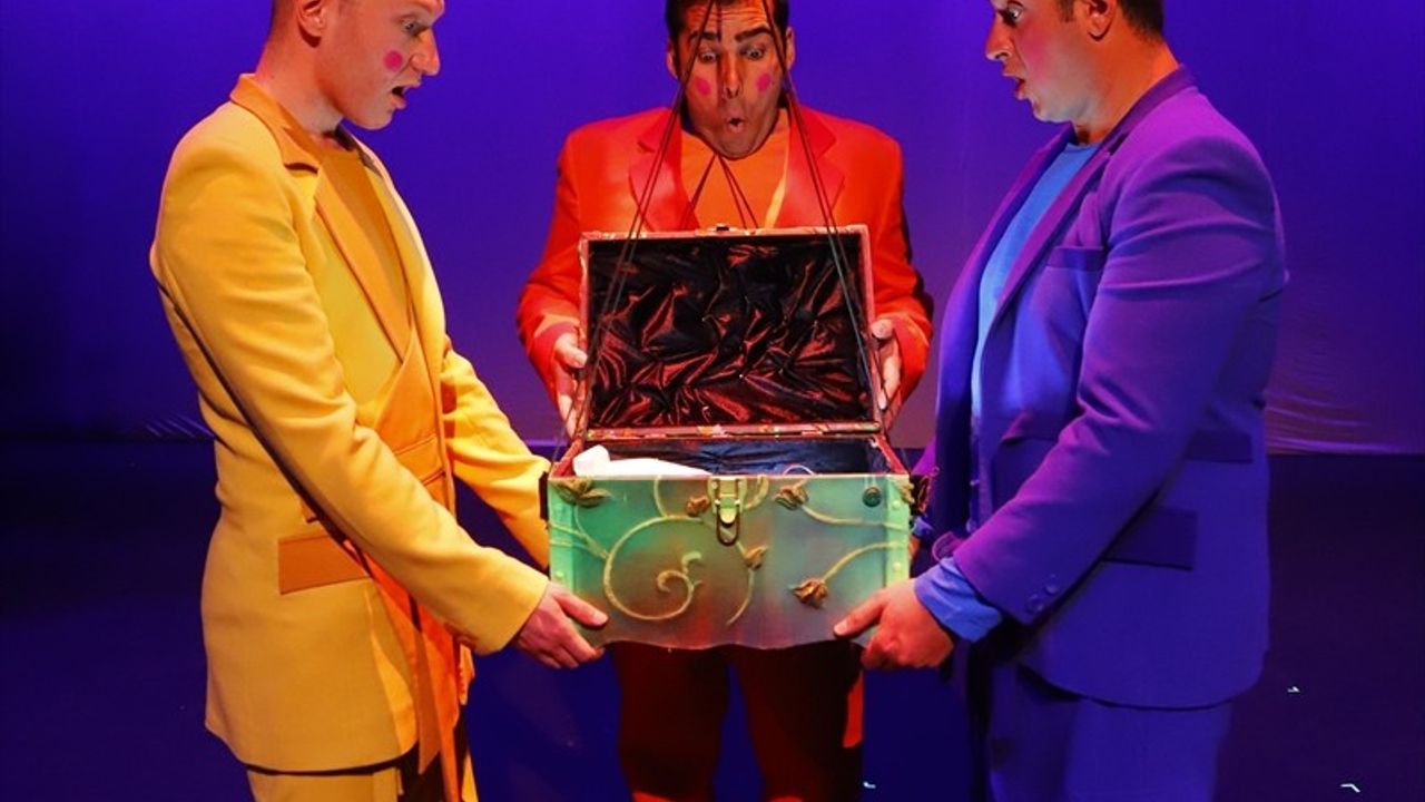 Erzurum Devlet Tiyatrosu, 'Tiyatro Her Yerde' Projesiyle İlçelere Sanat Taşıyacak