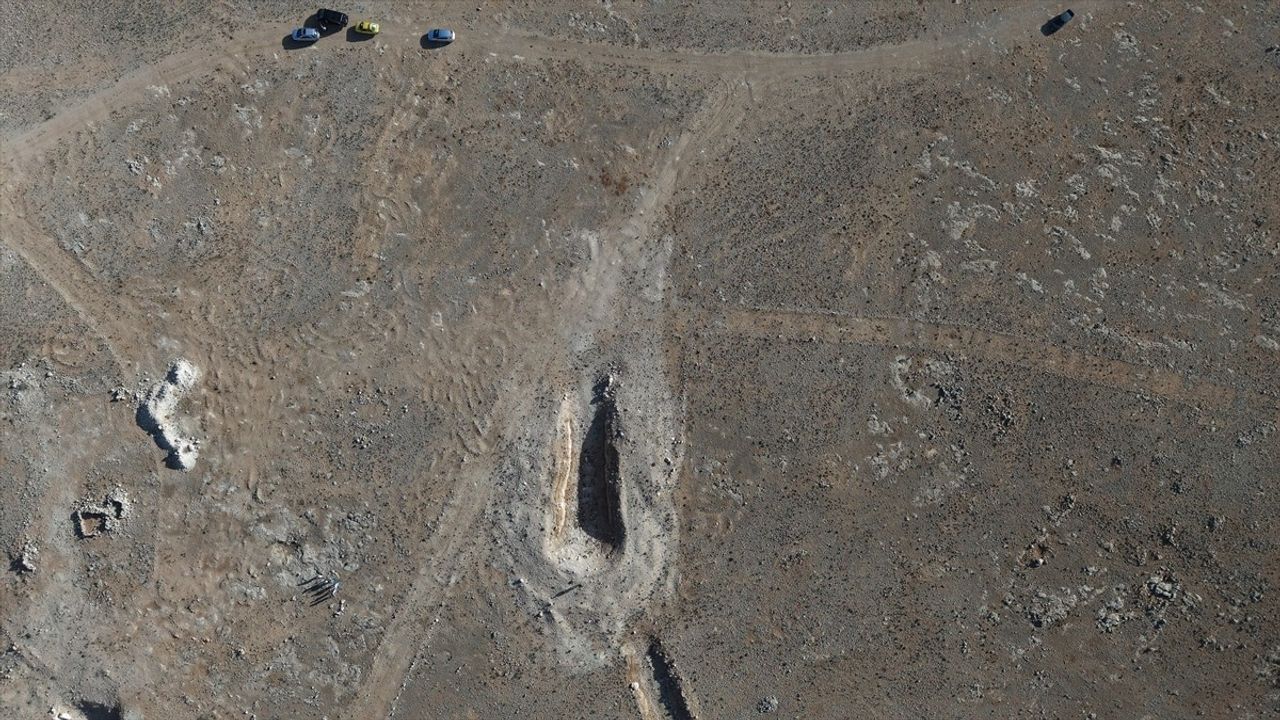 Esed Rejimine Ait En Büyük Toplu Mezar Alanı Görüntülendi