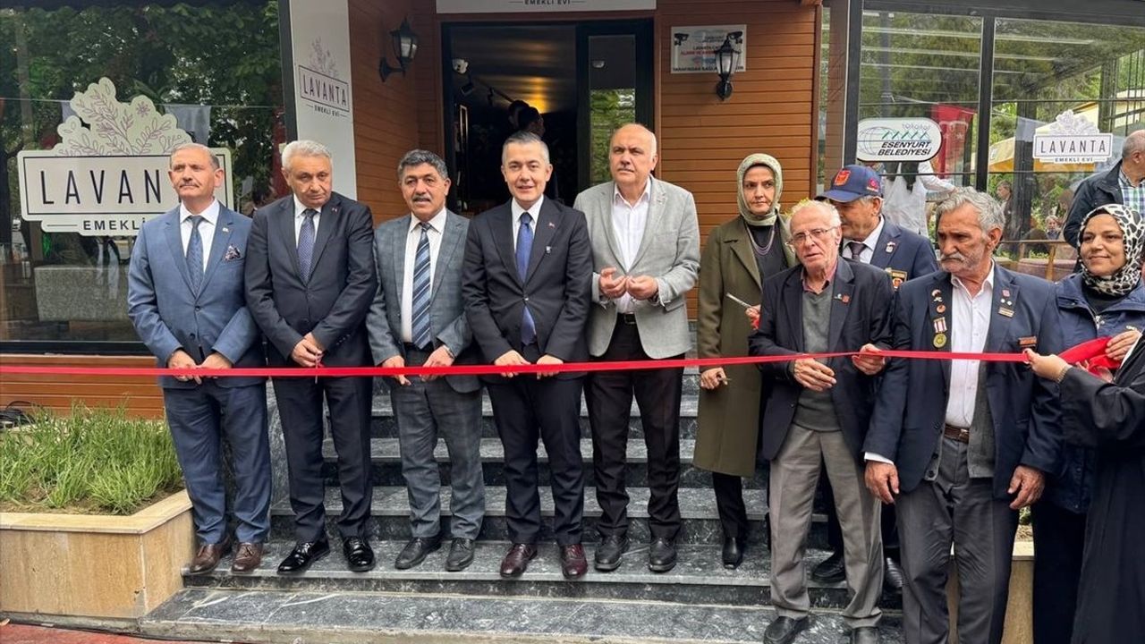 Esenyurt'ta Lavanta Emekli Evi'nin Açılışı Gerçekleştirildi