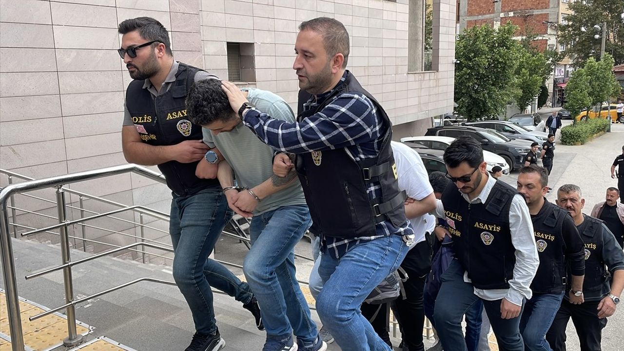 Eskişehir Merkezli Fuhuş Operasyonunda 7 Şüpheli Gözaltına Alındı