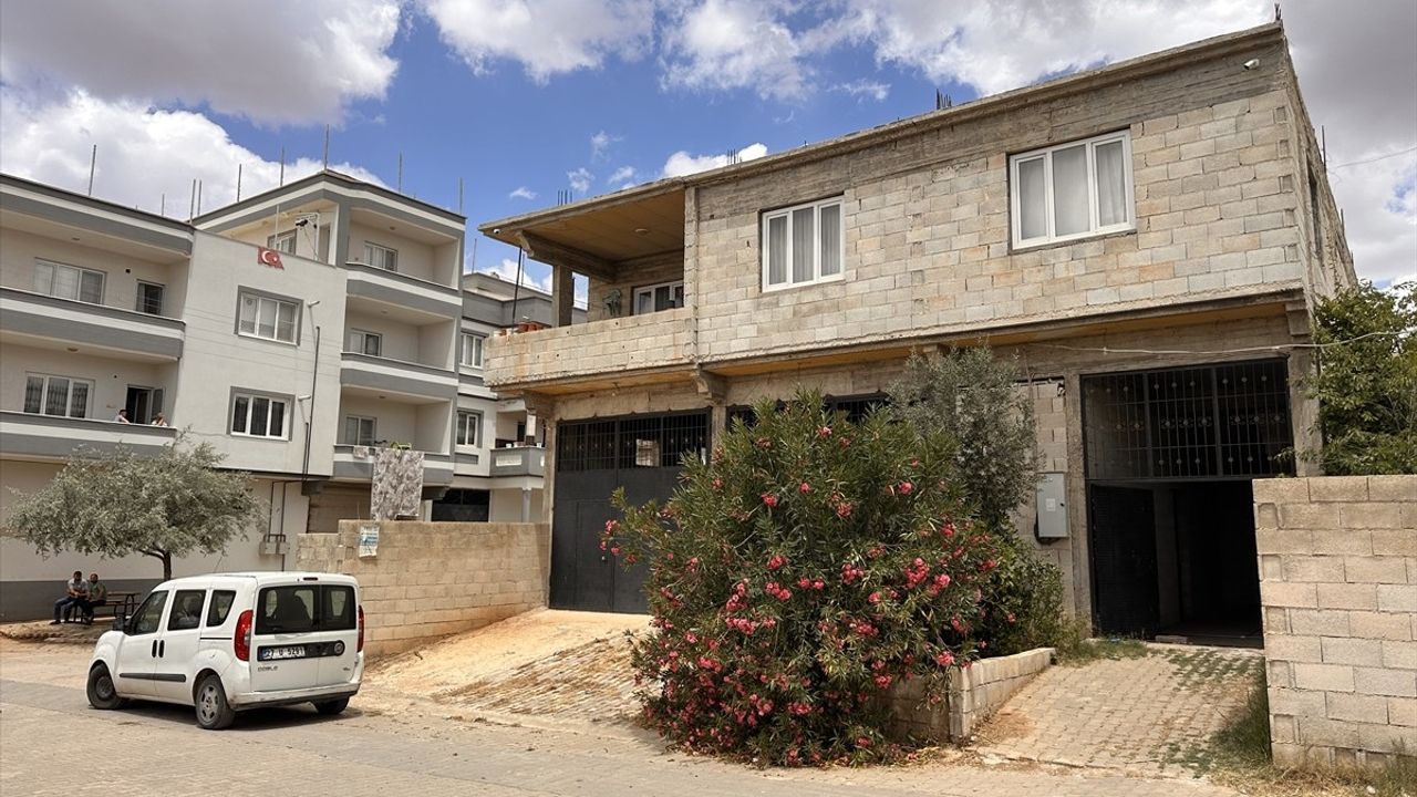 Gaziantep'te Kızını Boğarak Öldürdüğü İddia Edilen Anne Tutuklandı