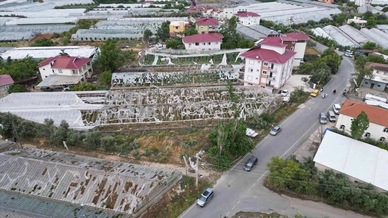 Gazipaşa'da Hortum Seralara Zarar Verdi, Hasar Tespiti Yapıldı
