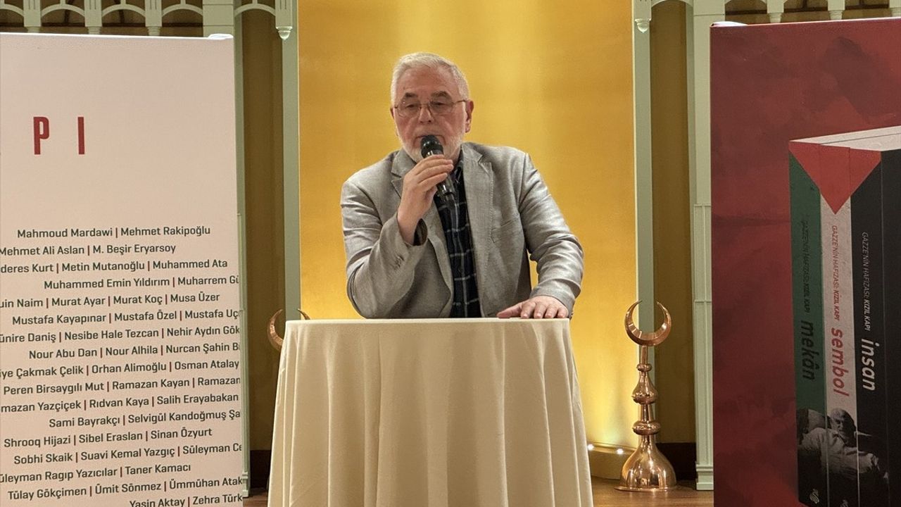 Gazze'nin Hafızası: Kızıl Kapı Üçlemesi Tanıtım Toplantısı Taksim'de Gerçekleştirildi