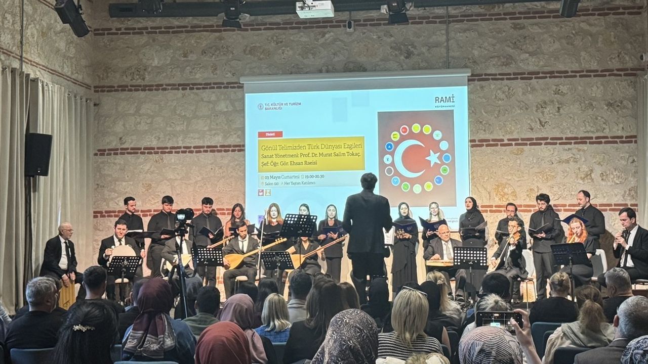 Gönül Telimizden Türk Dünyası Ezgileri Konseri Rami Kütüphanesi'nde Gerçekleştirildi
