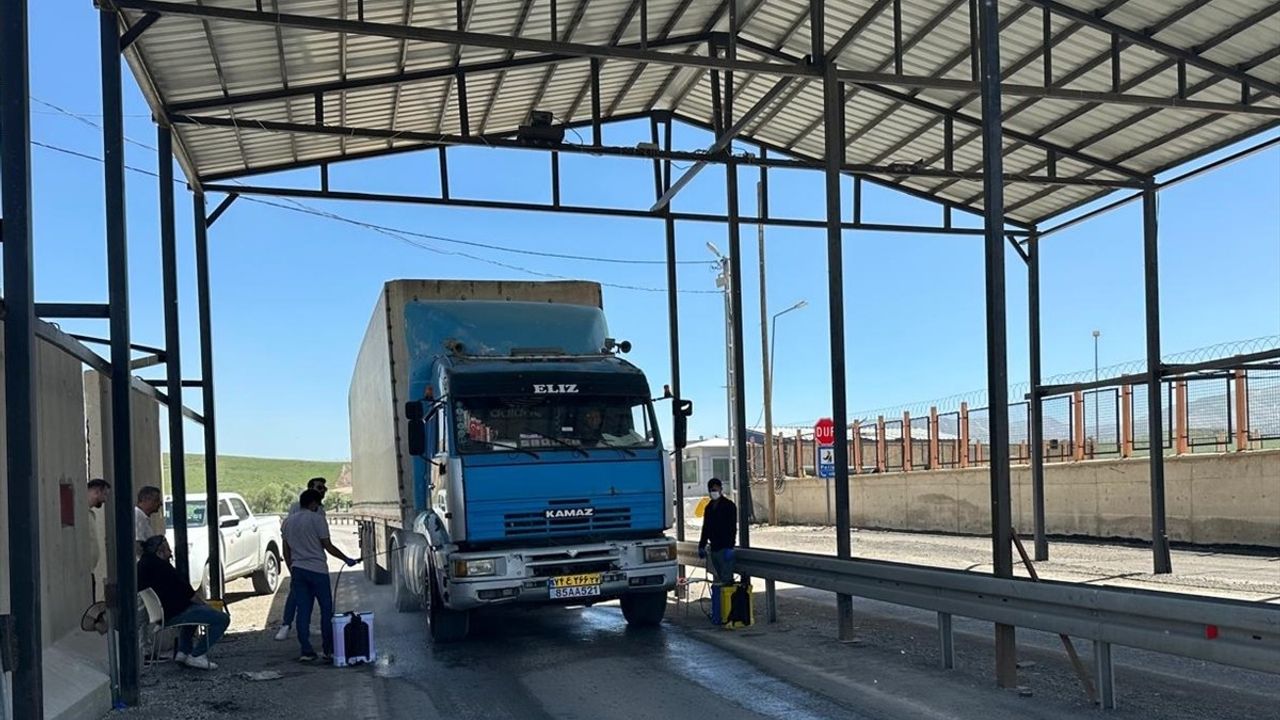 Hakkari'de Şap Hastalığına Karşı Denetimler Devam Ediyor