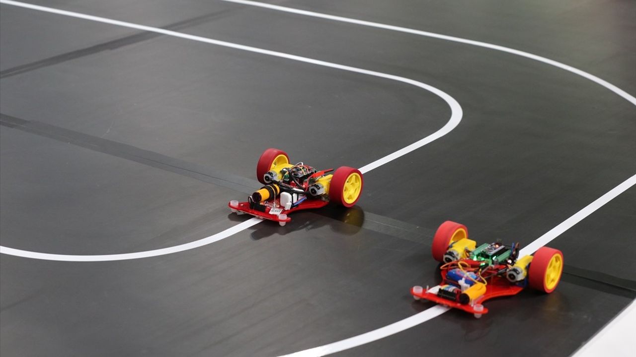 Hatay'da 'Hataybot Robot Yarışması' Heyecanı Başladı