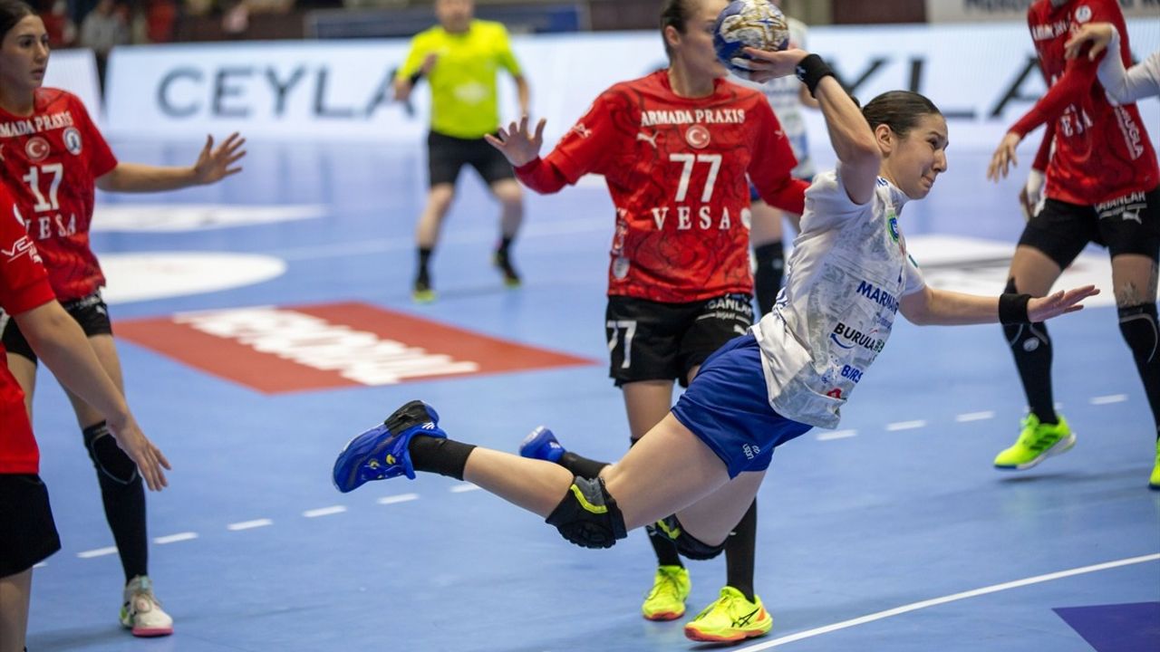 Hentbol HDI Sigorta Türkiye Kupası'nda Finalistler Belli Oldu