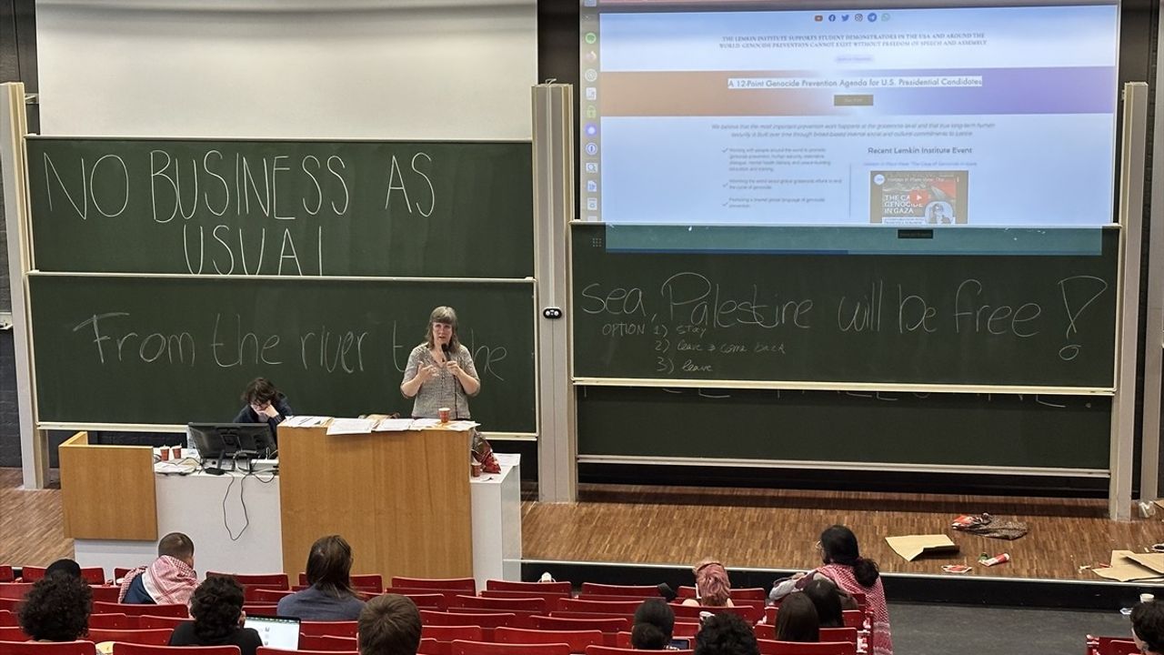 Hollanda Üniversitelerinde Filistin Destekçileri Protestolarını Sürdürüyor