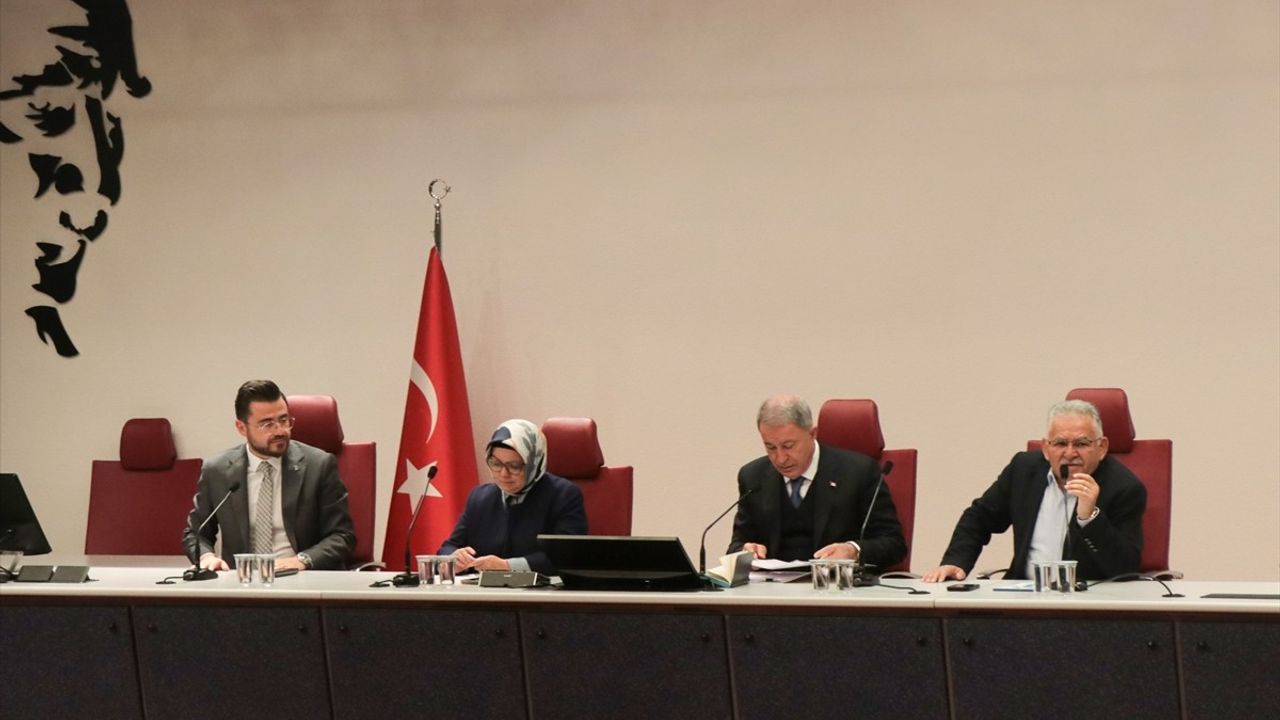 Hulusi Akar, Terörsüz Türkiye Sürecini Değerlendirdi