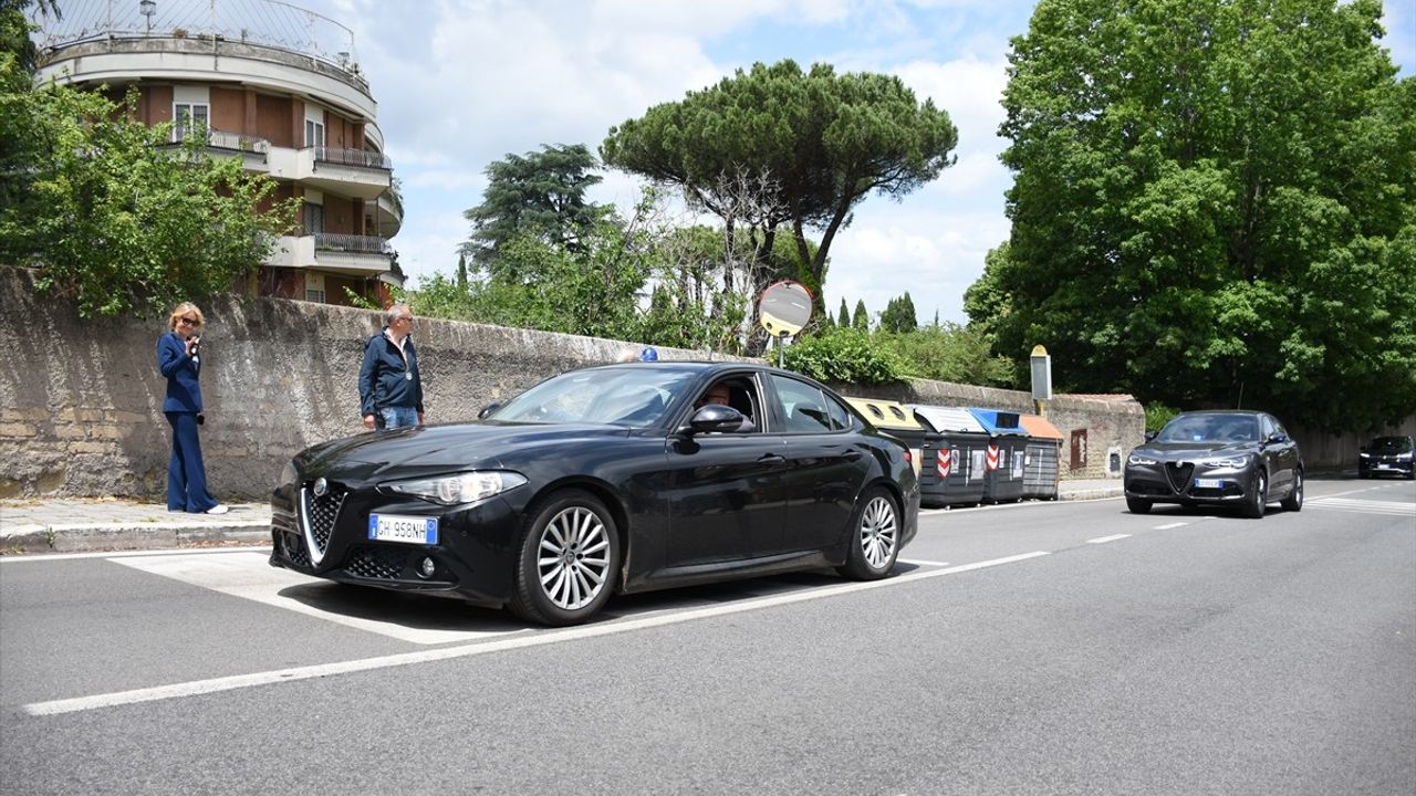 İran ile ABD Arasındaki Nükleer Müzakerelerin Beşinci Turu Roma'da Başladı