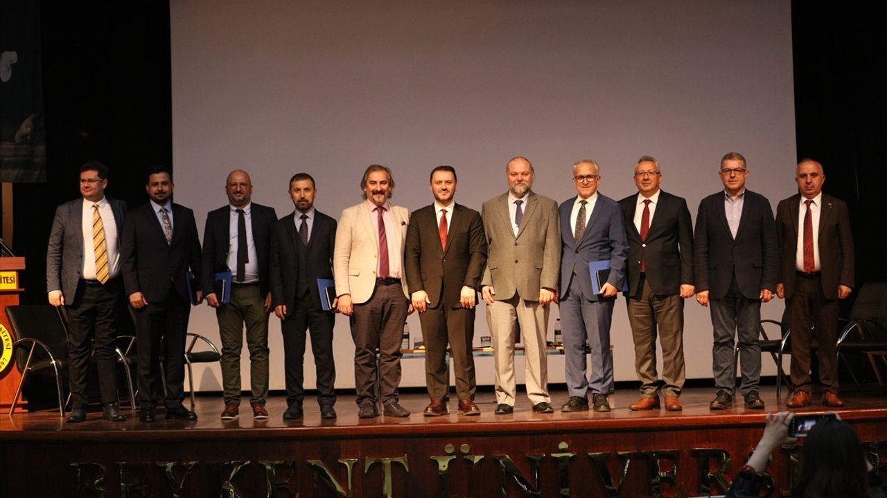 İstanbul Beykent Üniversitesi 'Yapay Zeka ile Geleceği Tasarlamak' Etkinliği Düzenledi