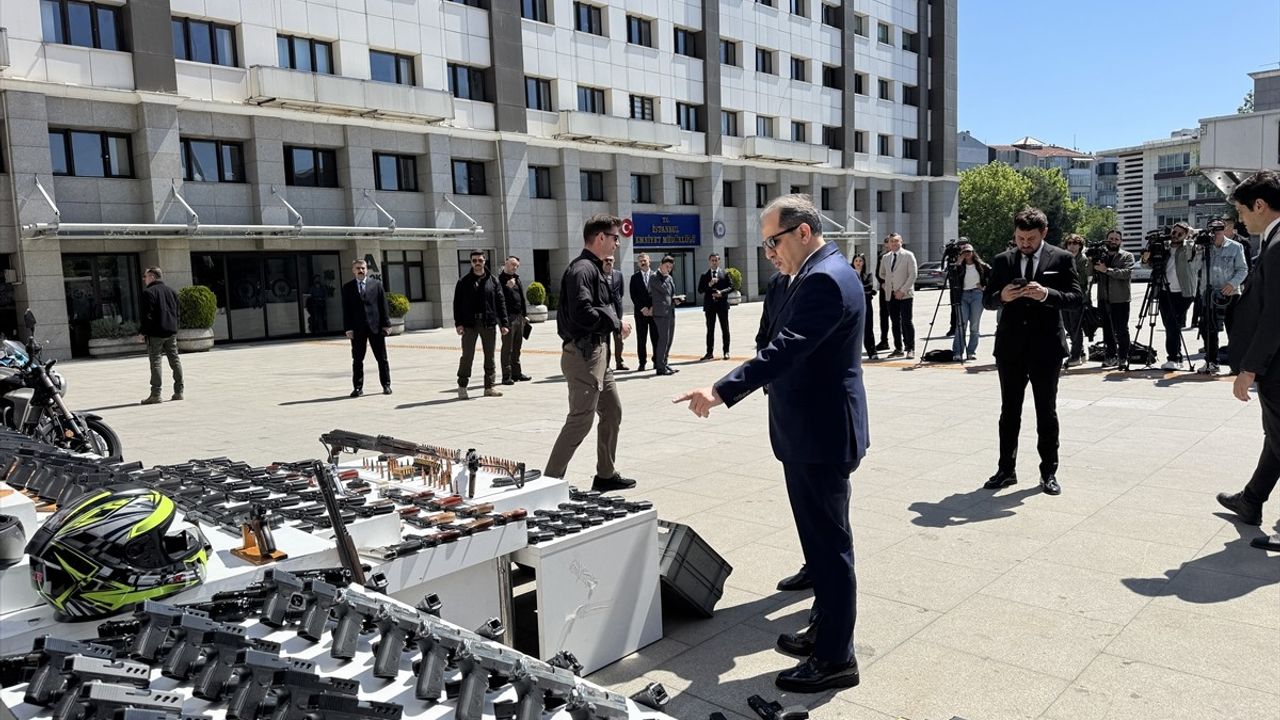 İstanbul'da Suç Örgütlerine Yönelik Operasyon: 58 Şüpheli Tutuklandı