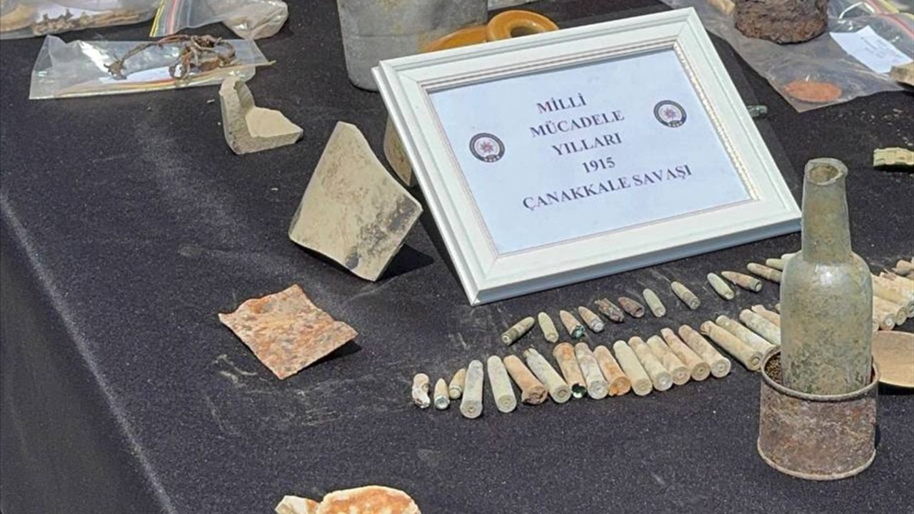 İstanbul'da Tarihi Eser Kaçakçılığı Operasyonunda 7 Zanlı Yakalandı