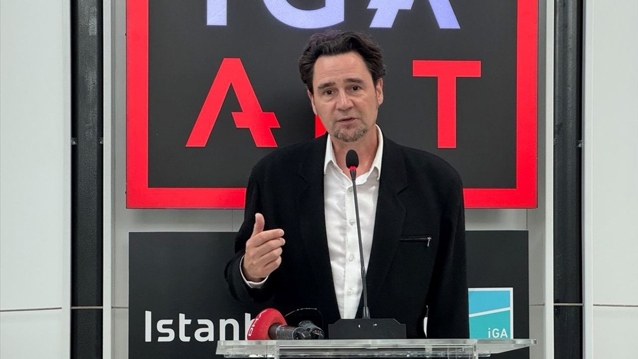 İstanbul Havalimanı'nda Fahrelnissa Zeid ile Karşılaşma Sergisi Açıldı