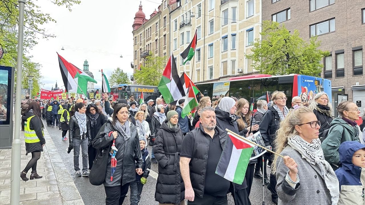 İsveç'te Büyük Felaket Anması: Gazze'ye Yönelik Saldırılara Protesto