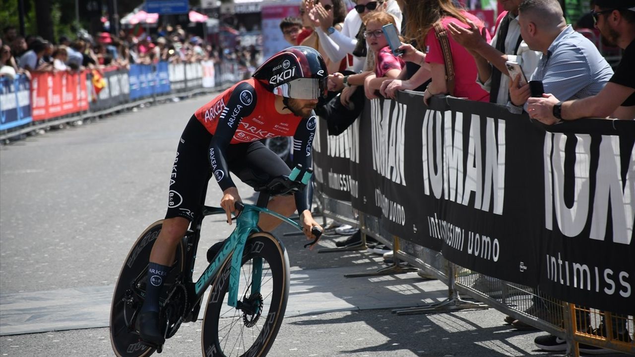 İtalya Bisiklet Turu 2025 İkinci Etabı Arnavutluk'ta Gerçekleşti