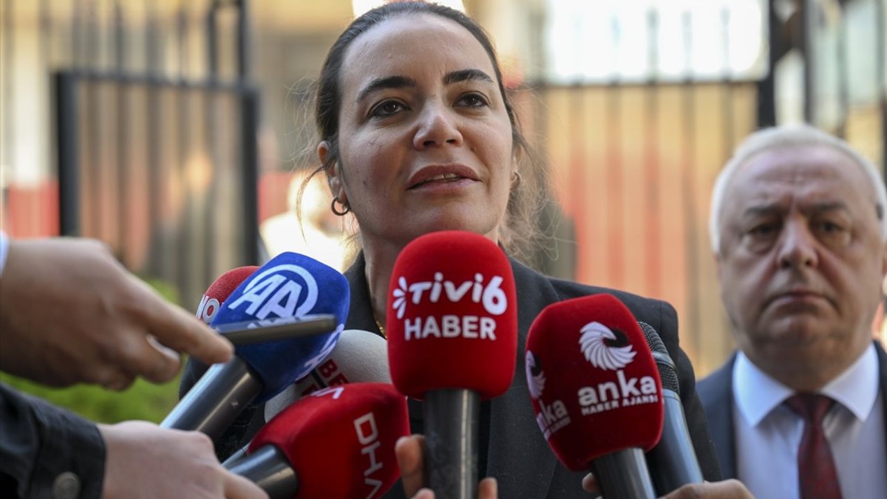 İYİ Partili Ayyüce Türkeş Taş: Alparslan Türkeş'in Kabrinde Yaşanan Olaylar Üzücü