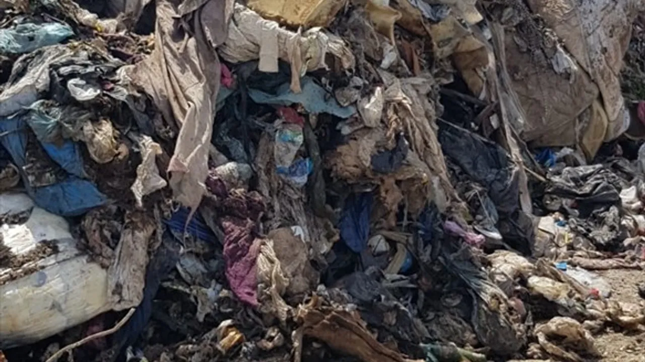 İzmir Büyükşehir Belediyesi'ne Vahşi Çöp Depolama Cezası