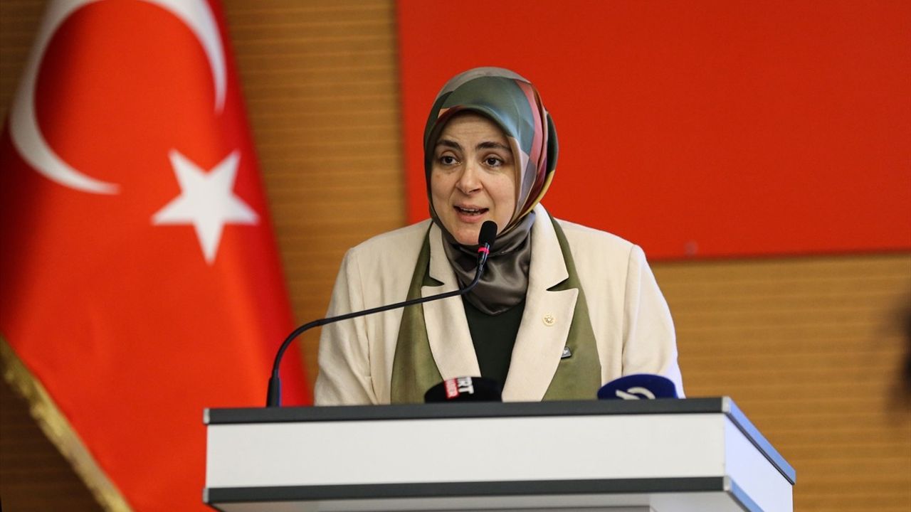 Kadın Girişimciliği Destekleyen Politikalara Vurgu: Ercan Adana'da Konuştu