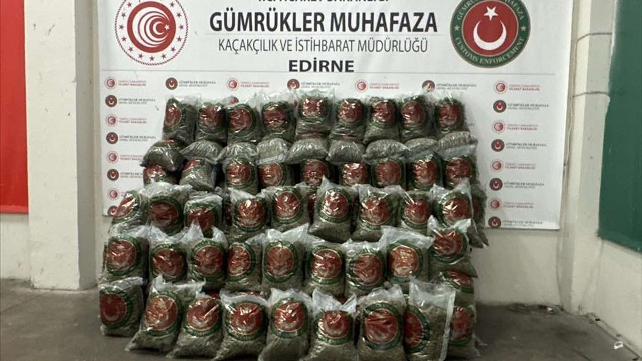 Kapıkule Sınır Kapısı'nda 382 Kilogram Esrar Ele Geçirildi
