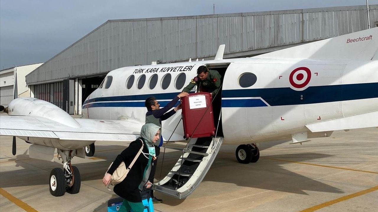 Kara Kuvvetleri Komutanlığı Uçağıyla Acil Kalp Nakli Gerçekleşti