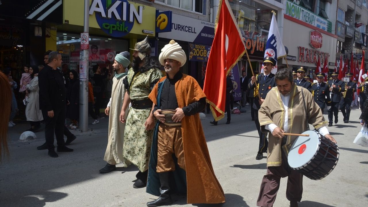 Karaman'da 748. Türk Dil Bayramı ve Yunus Emre'yi Anma Etkinlikleri Devam Ediyor