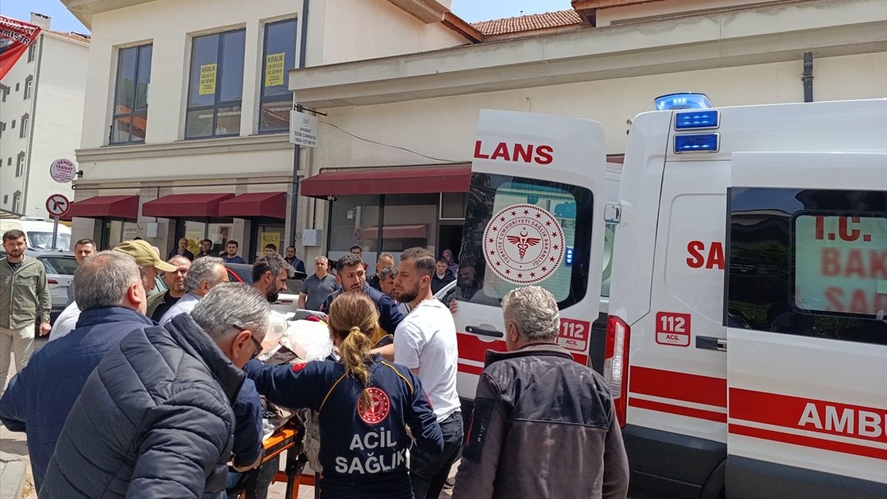 Kastamonu'da Kalbi Duran Vatandaş Sağlık Ekipleri Tarafından Hayata Döndürüldü