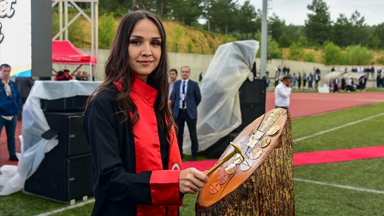 Kastamonu Üniversitesi’nde Mezuniyet Töreni Gerçekleşti