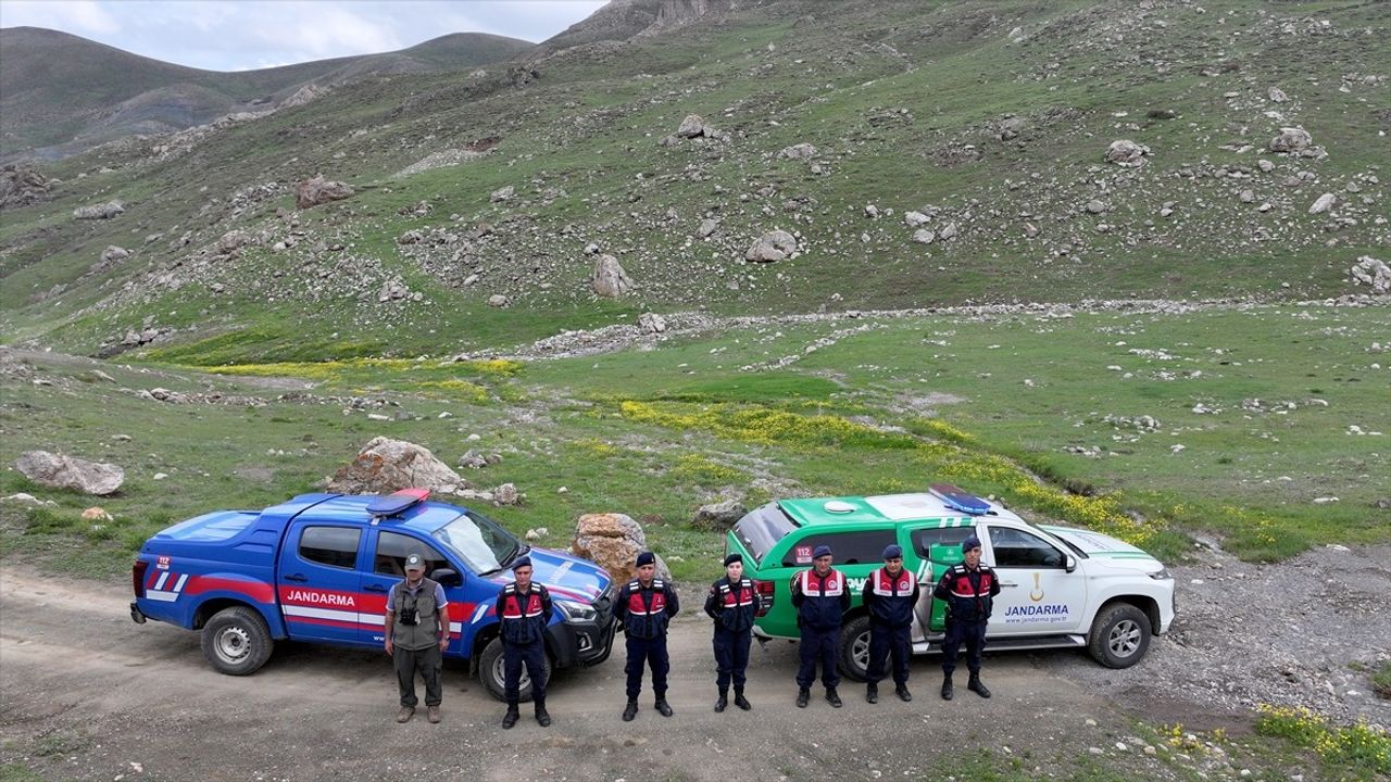 Kayseri'de Jandarma Ekipleri Endemik Bitkilerin Korunması İçin Görevde