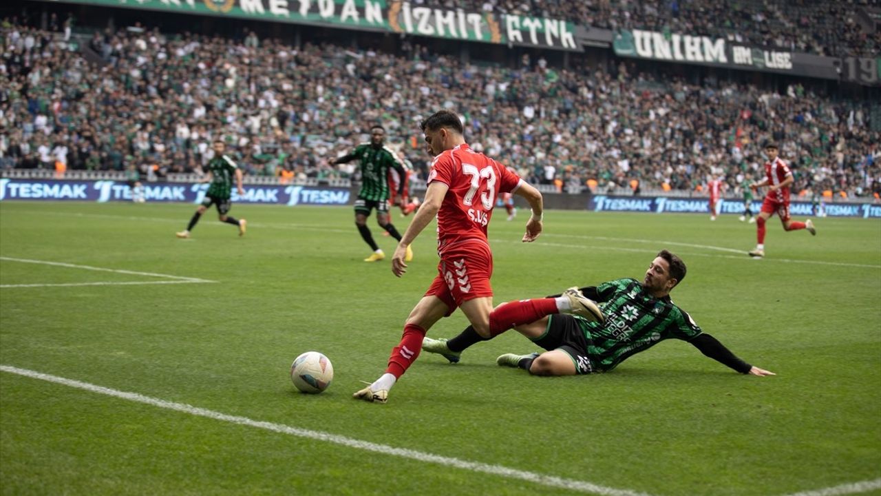 Kocaelispor, Trendyol 1. Lig'de Şampiyonluğunu Kılpayı Tamamladı