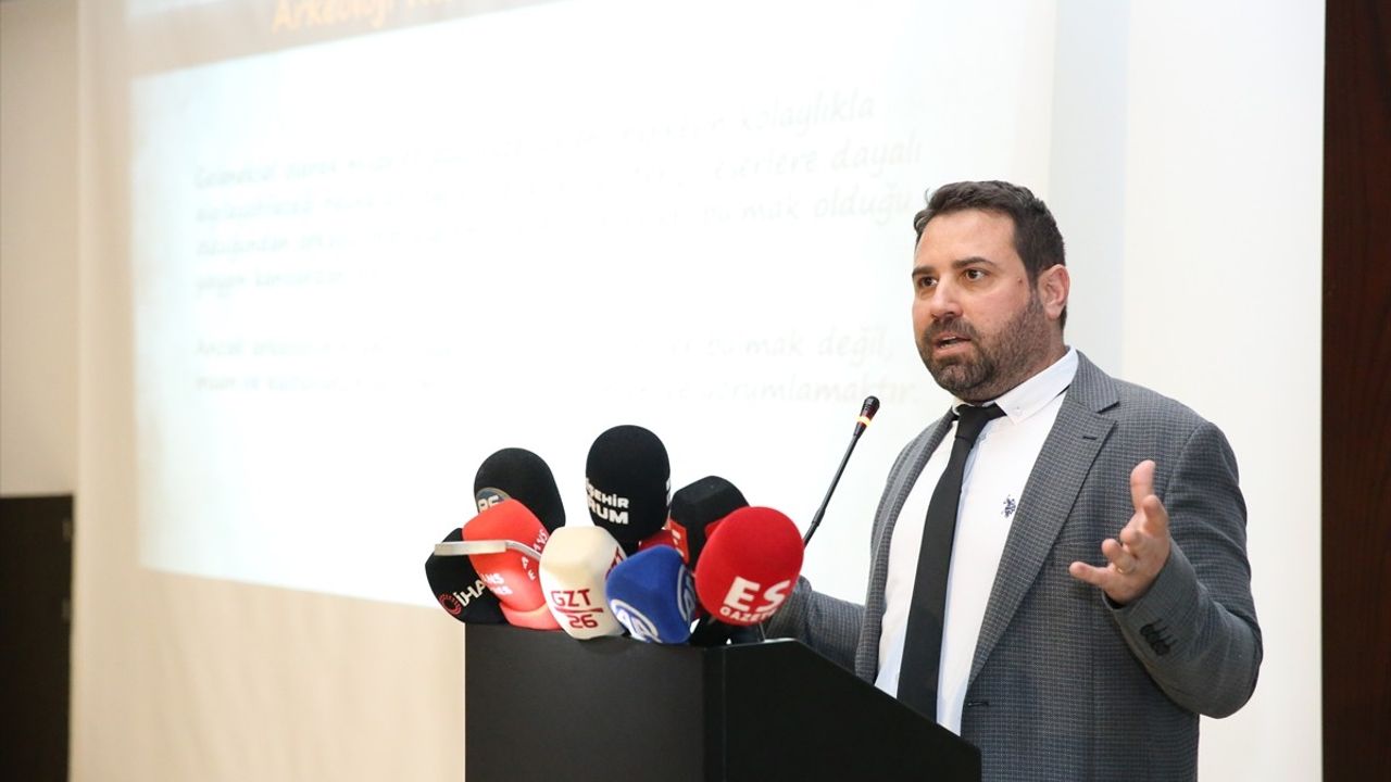 Küllüoba'da 5 Bin Yıllık Ekmek Tanıtıldı