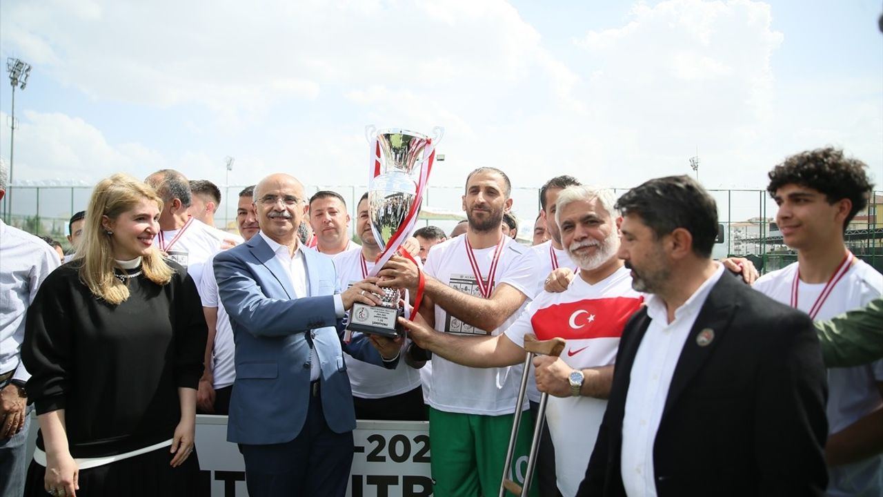 Malatya Büyükşehir Belediyespor Ampute Futbol Takımı Süper Lig'e Yükseldi