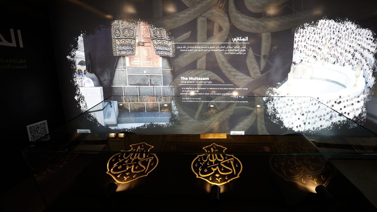 Mescid-i Haram'da 'İlk Ev' Sergisi Hacı Adaylarına Kapılarını Açtı