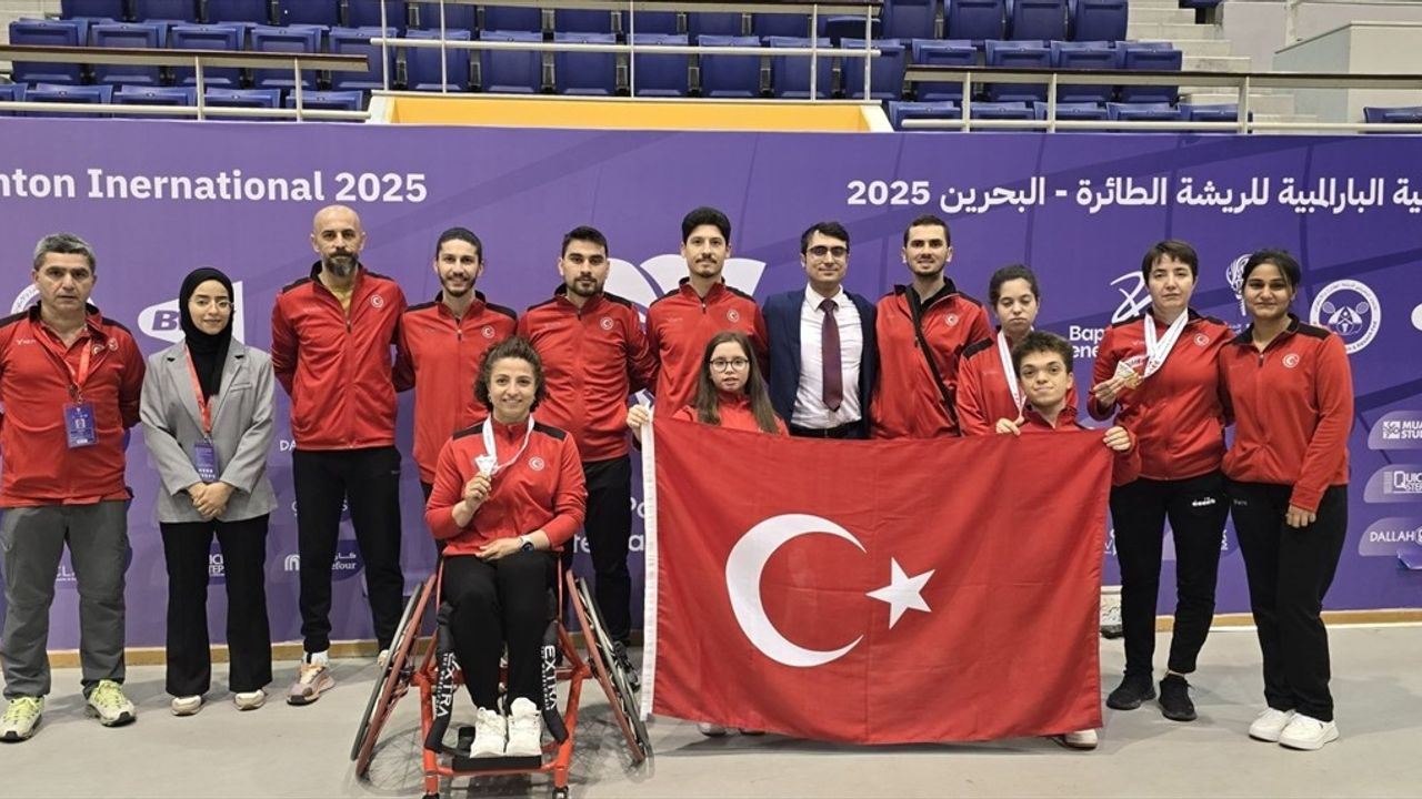 Milli Para Badmintoncular Bahreyn'den 5 Madalya ile Döndü