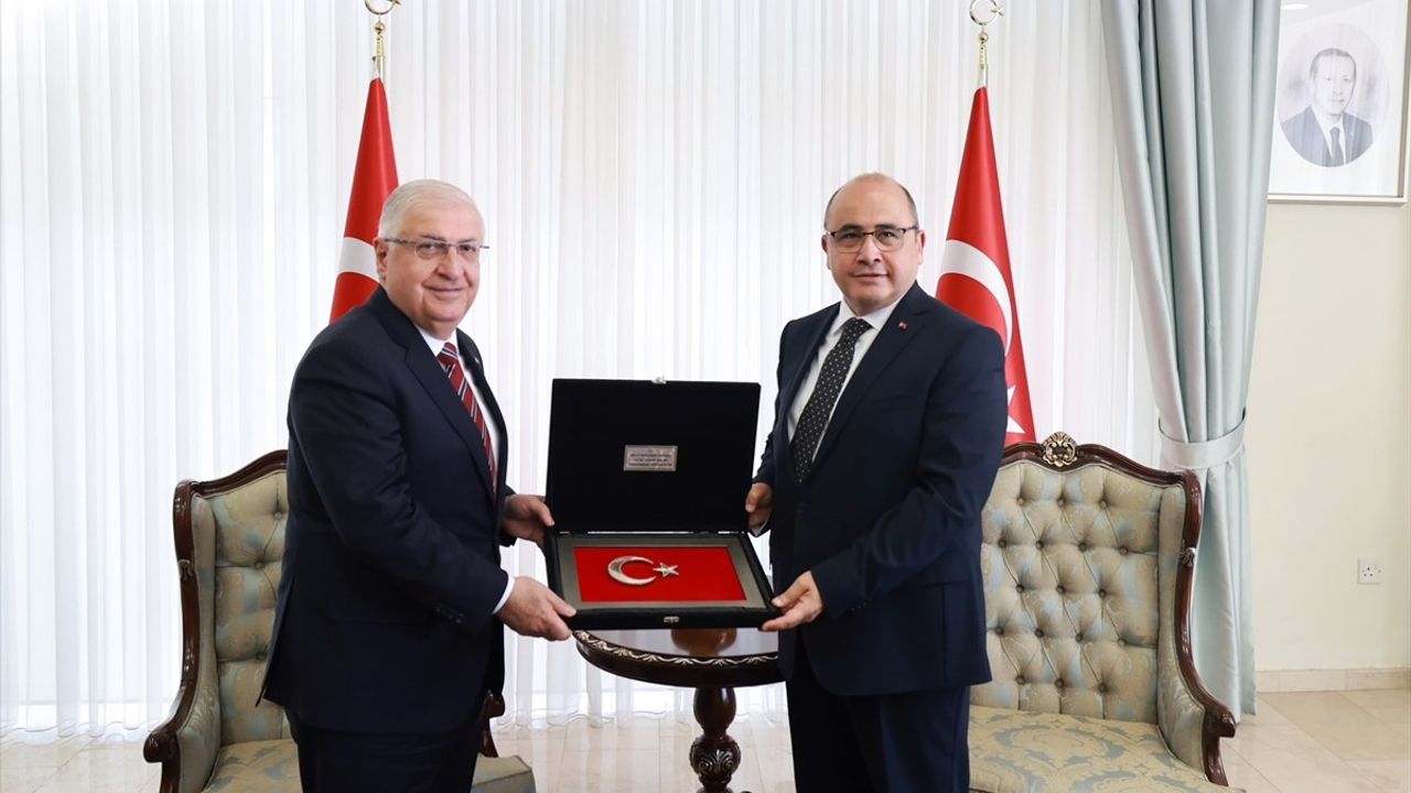 Milli Savunma Bakanı Yaşar Güler KKTC'de Önemli Ziyaretlerde Bulundu