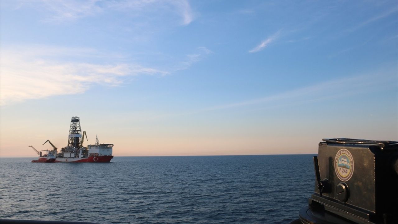 Milli Savunma Bakanlığı, TCG Barbaros'un Görevine Dikkat Çekti